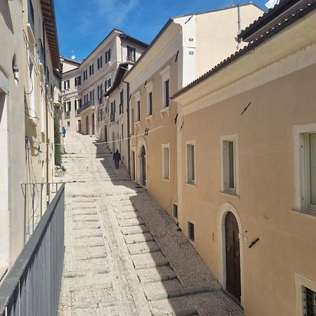 Dimora Grotta Masciarelli Ξενοδοχείο Λ' Άκουιλα Εξωτερικό φωτογραφία